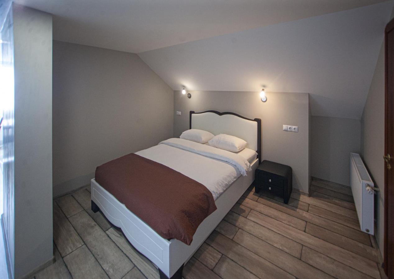 Biplan Hotel Daugavpils Exteriör bild
