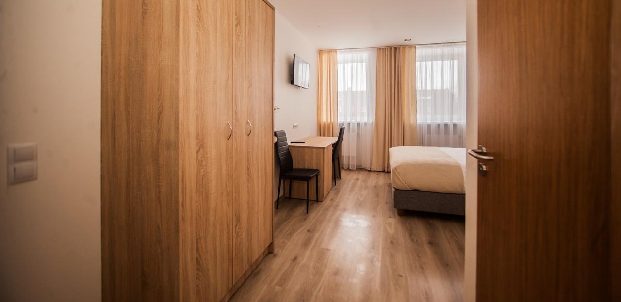 Biplan Hotel Daugavpils Exteriör bild