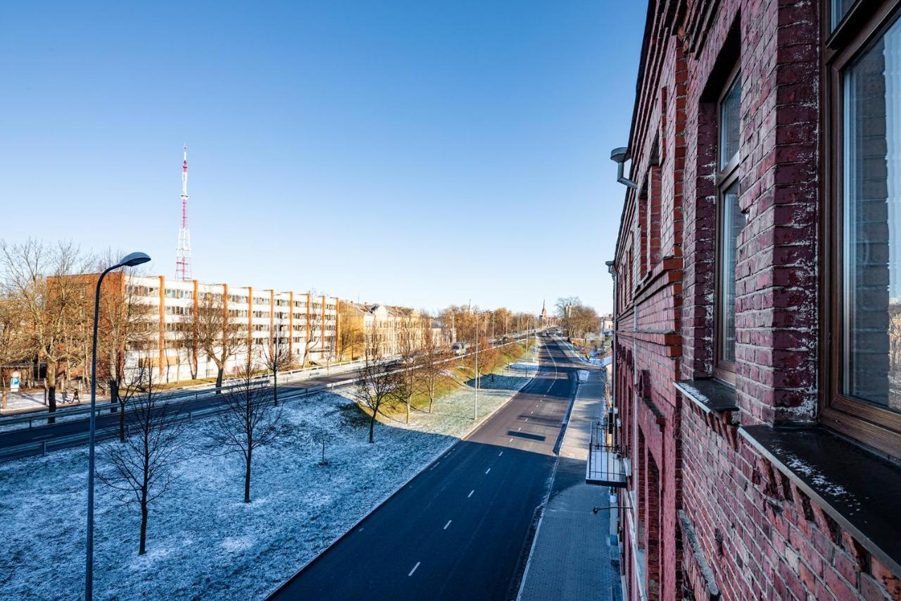Biplan Hotel Daugavpils Exteriör bild