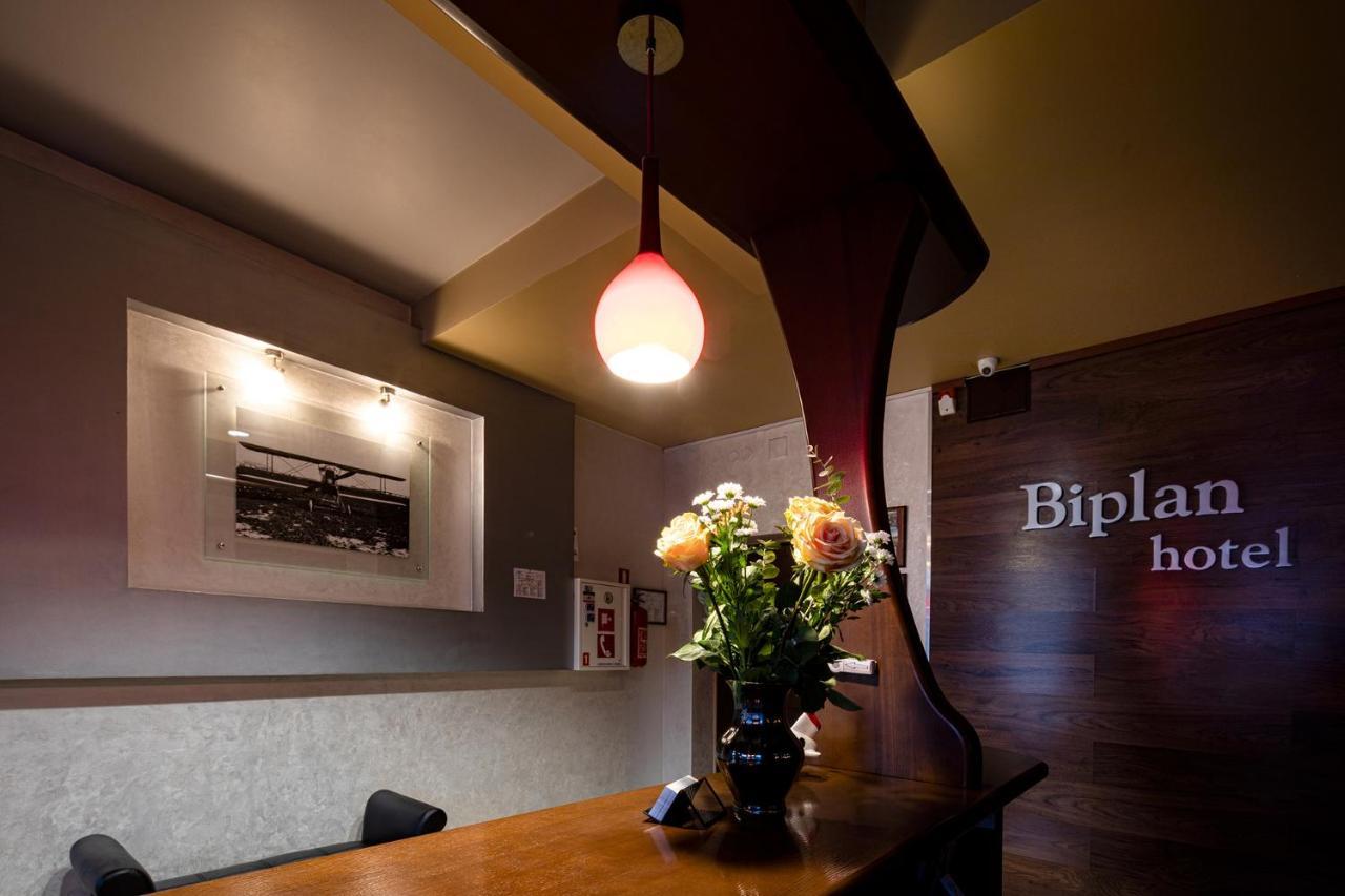 Biplan Hotel Daugavpils Exteriör bild