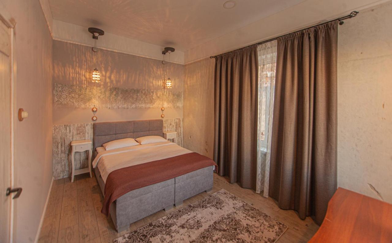 Biplan Hotel Daugavpils Exteriör bild
